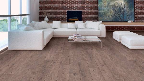 Real wood vs Laminate flooring